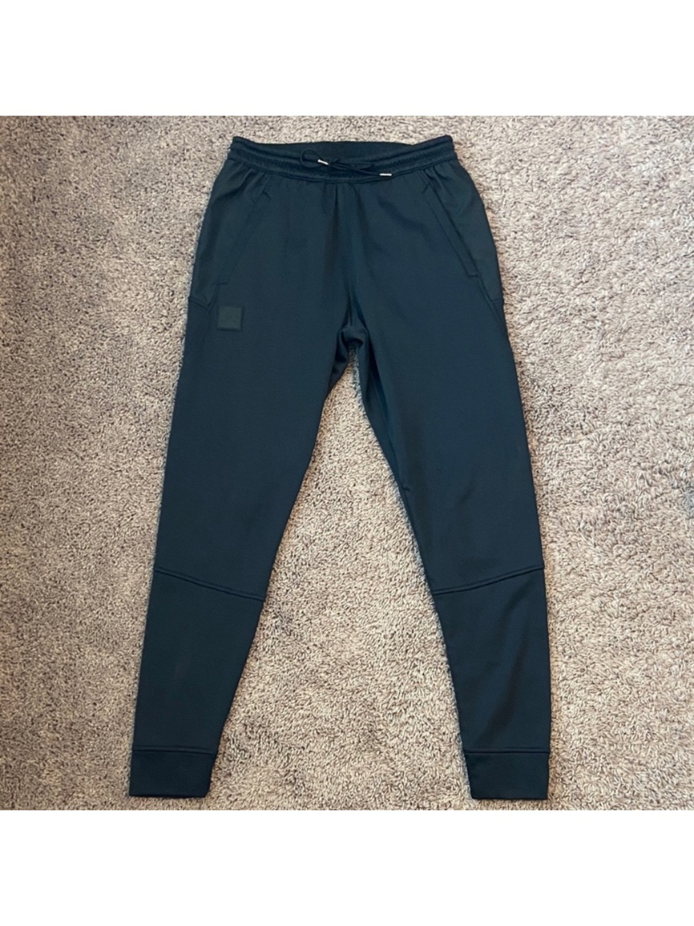 Under Armour Women’s Black Jogger Sweatpants SM/P/CH